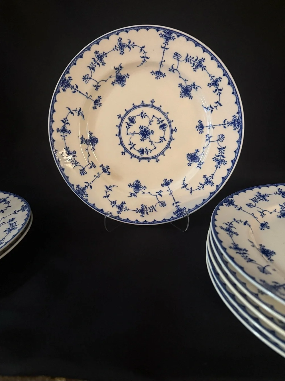 Marita Blue Delft - 8 Dinner Plates